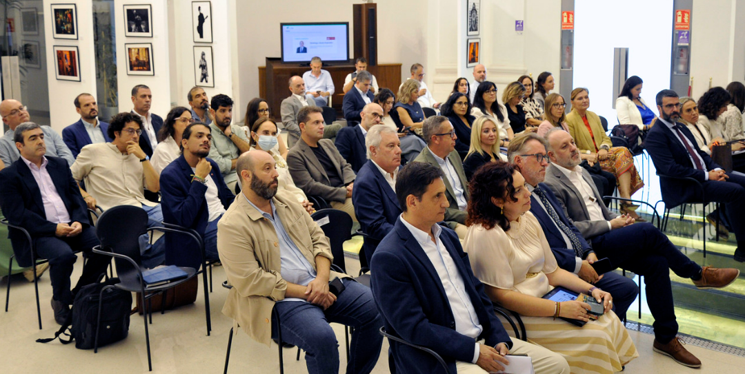 Presentación de las 20 parejas que formarán parte del programa ConExt para conectar ciencia y política en Extremadura